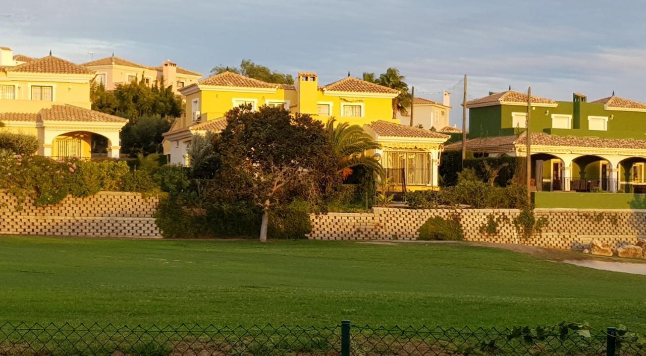 Chalet Bonalba Golf アリカンテ エクステリア 写真